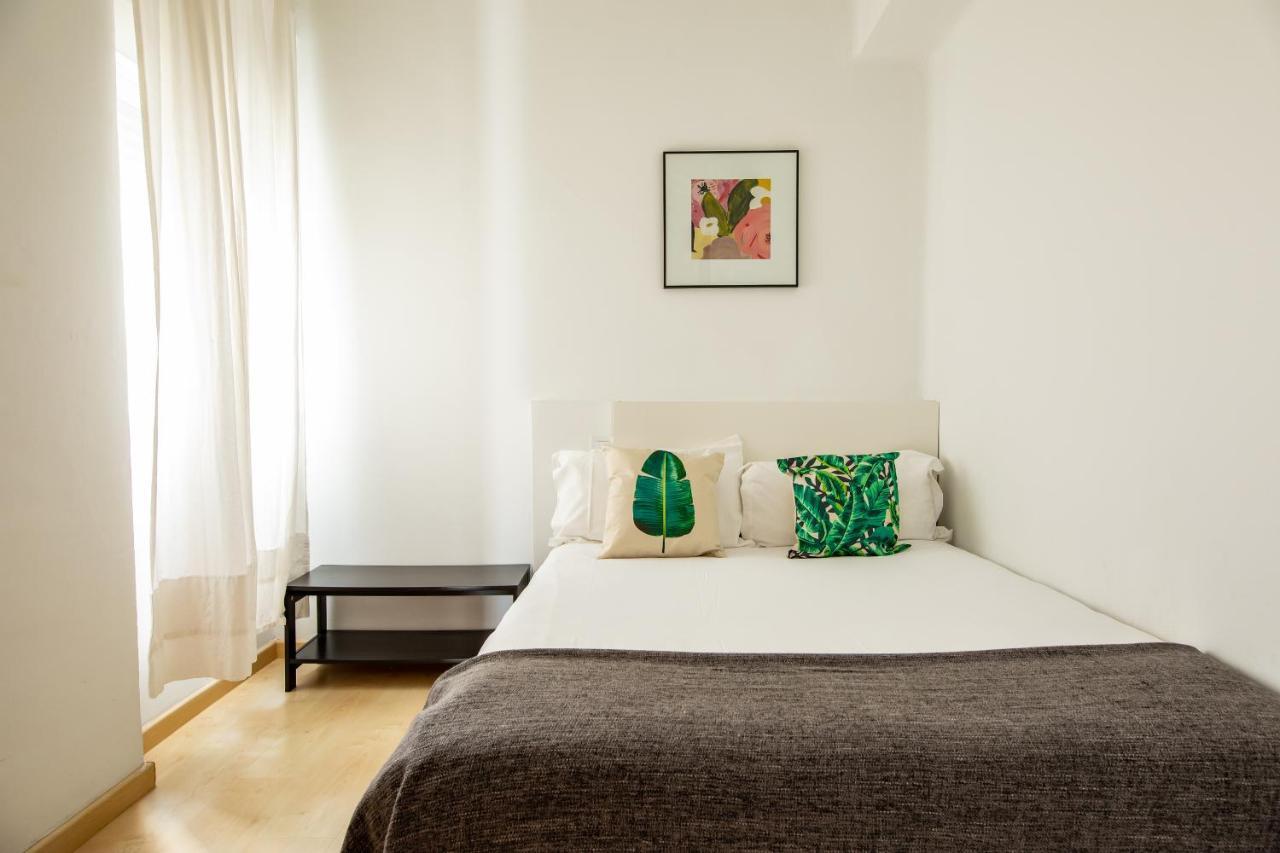 Fun Building Flats By Homeabout Màlaga