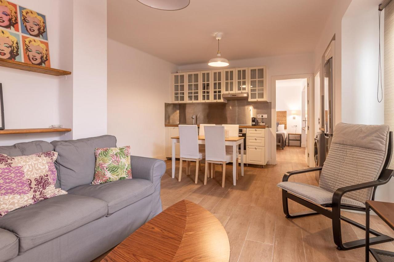 Fun Building Flats By Homeabout Màlaga
